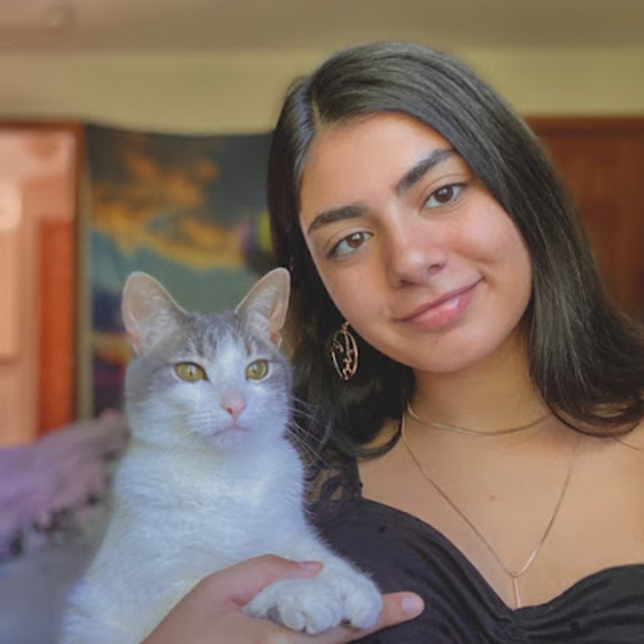 Meet your Posher, Layal - Picture 1 of 1